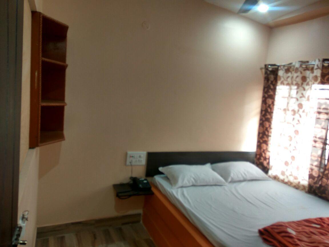 Hotel Natraj Nowgong Kültér fotó